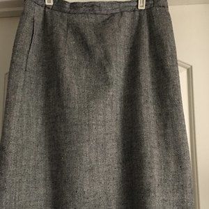 Light gray tweed 100% silk skirt